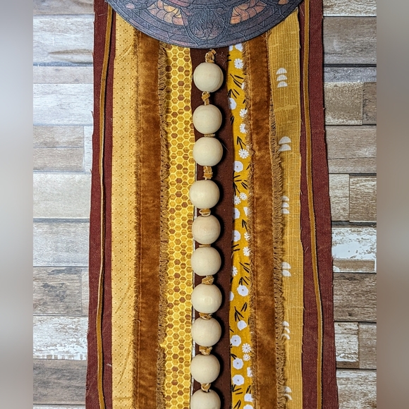 New Handcrafted Stained Glass Look Honey Bee With Mixed Fabric Wall Art - Picture 6 of 7